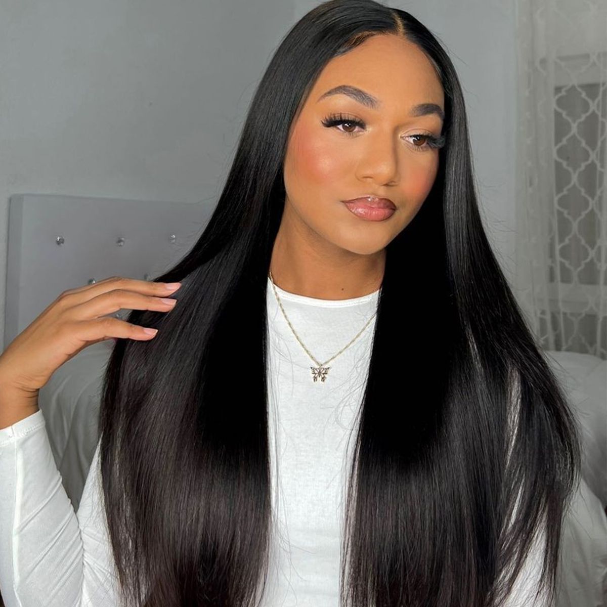 Straight 6×5 Pre-Cut Lace Wig Glueless Wig Ready To Go Wigs 180% Straight 6×5 Pre-Cut Lace Wig Glueless Wig Ready To Go Wigs 180% - Image 1